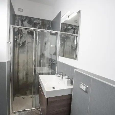 Suite Raggio Di Sole 023091-Loc-04058 Verona Exterior photo